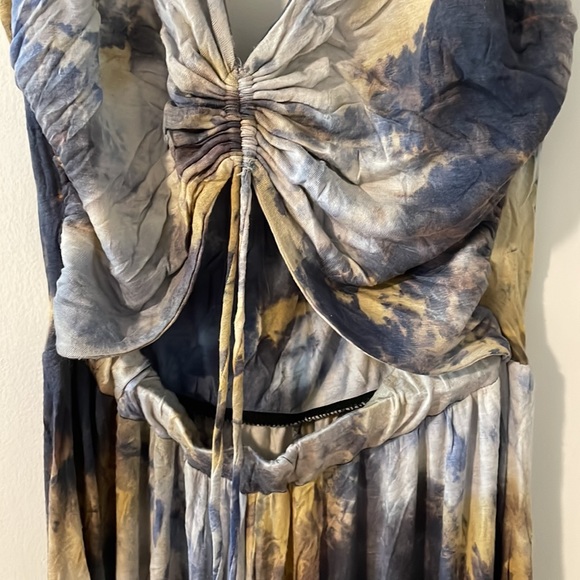 Tie dye Jumpsuit Romper- super comfy and sexy! 🔥💙🔥 - Picture 3 of 5